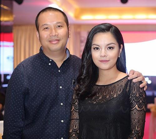 Phạm Quỳnh Anh - Quang Huy hội ngộ vui vẻ mừng sinh nhật con gái đầu lòng-2