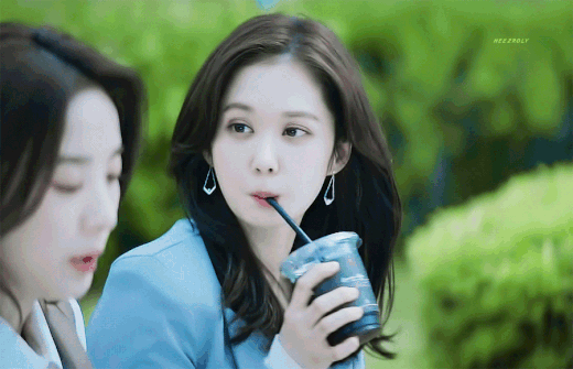 Jang Nara khiến fan mê mẩn vì nhan sắc xinh đẹp trong phim VIP-4