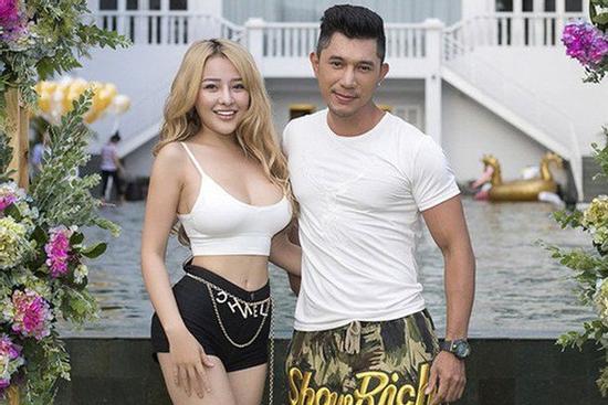 Đâu chỉ ngủ chung giường sau chia tay, Ngân 98 - Lương Bằng Quang còn mặc đồ đôi cơ mà!