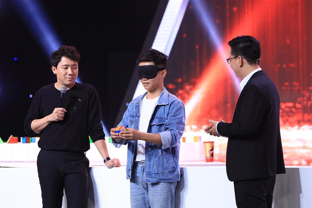 Lại Văn Sâm, Trấn Thành phục sát đất cô gái sở hữu năng lực ghi nhớ đẳng cấp quốc tế-3