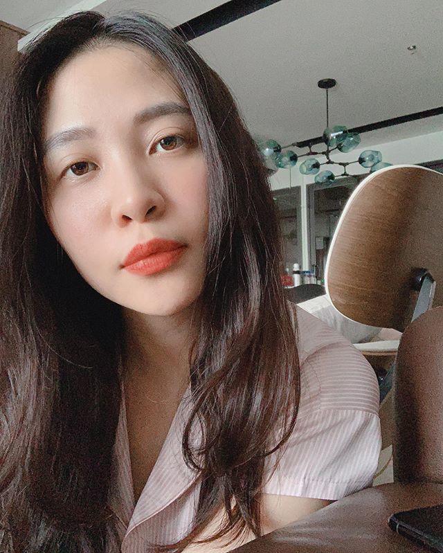 Công thức trang điểm 10 lần như 1 của Đàm Thu Trang khiến Cường Đô La say mê-10