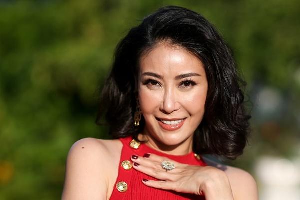 Cảnh nude của Hoa hậu Hà Kiều Anh năm 16 tuổi-3