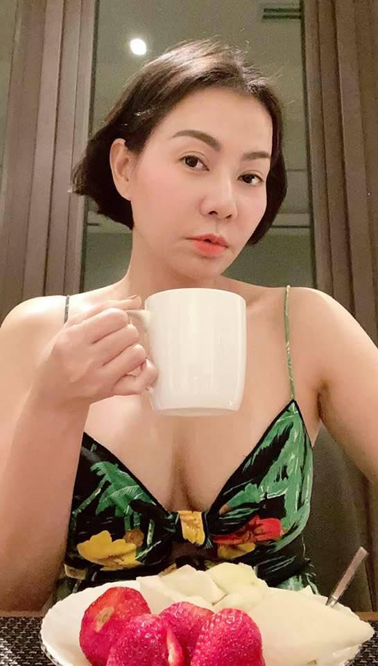 Thu Minh khoe ảnh visa mà ai cũng phải cạn lời vì hàng lông mày sâu róm như mặt nạ Halloween-4