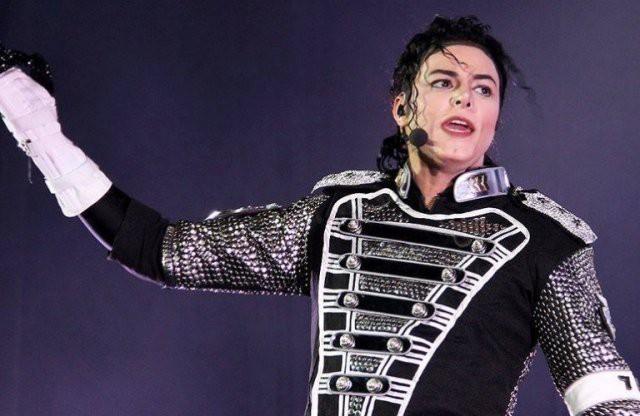 Fans spend $30,000 to have surgery to look like Michael Jackson-5