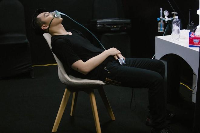 Lan Ngọc và nhiều nghệ sĩ ngủ gục ở hậu trường-5