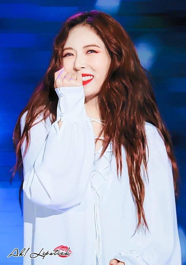 Hyuna bất ngờ được dân Hàn khen hết lời vì quyết tâm không đi đóng phim-4