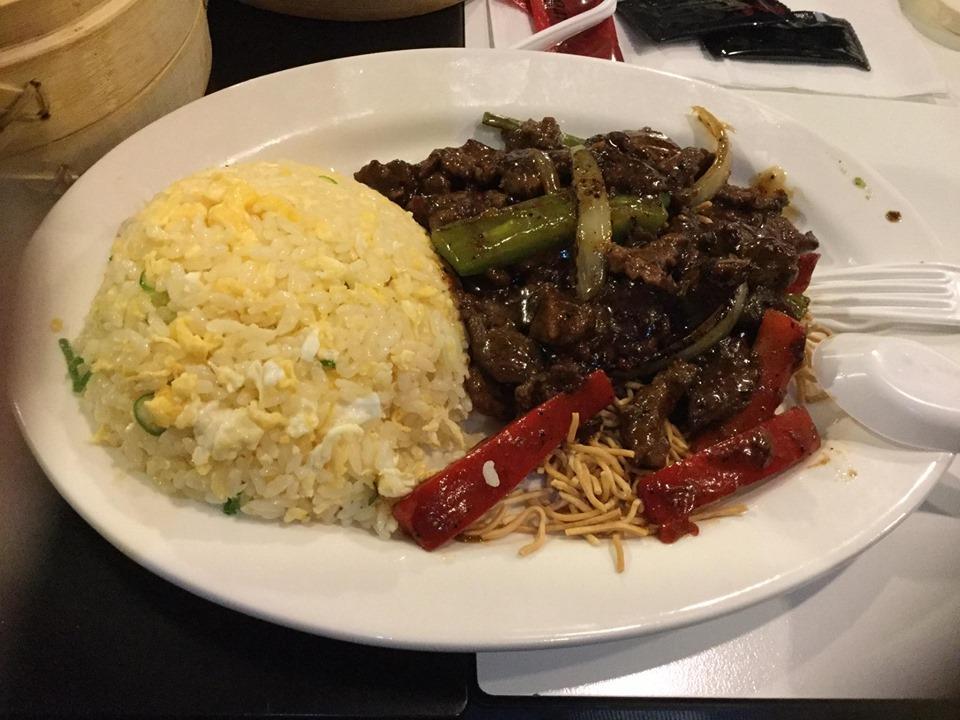 Hưởng lạc sang chảnh ở trời Tây, danh hài Hoài Linh vẫn da diết nhớ cơm Việt Nam với món cá kho thần thánh-2