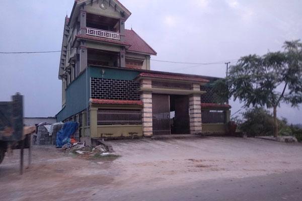 Cơ ngơi đồ sộ của cặp vợ chồng môi giới đưa người lao động ra nước ngoài trái phép tại Nghệ An-1