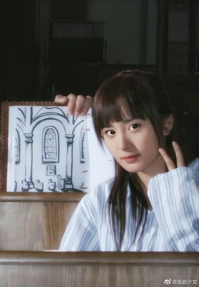 Ảnh 14 năm trước của Dương Mịch gây sốt vì xinh đẹp hơn cả bây giờ-2