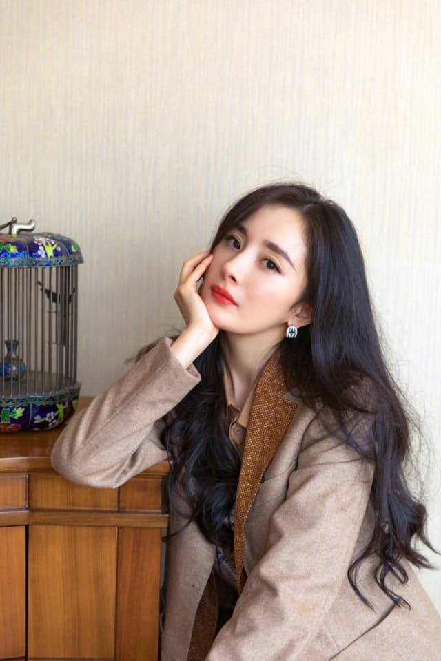 Ảnh 14 năm trước của Dương Mịch gây sốt vì xinh đẹp hơn cả bây giờ-5