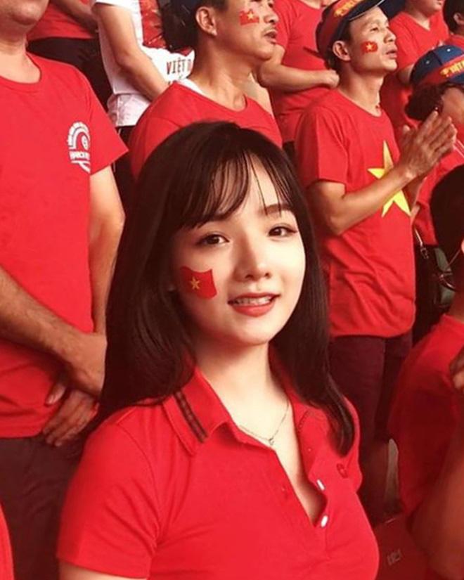 Hotgirl từng được 4 đài Hàn Quốc phỏng vấn khoe ảnh mang bầu, nhan sắc hiện tại làm người nhìn xao xuyến-1