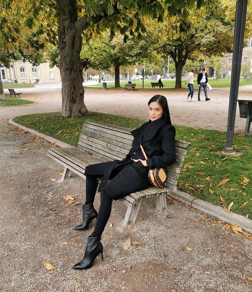 Bản tin Hoa hậu Hoàn vũ 6/11: Bất ngờ để tóc tém, Lệ Hằng đẹp hơn cả HHen Niê?-5