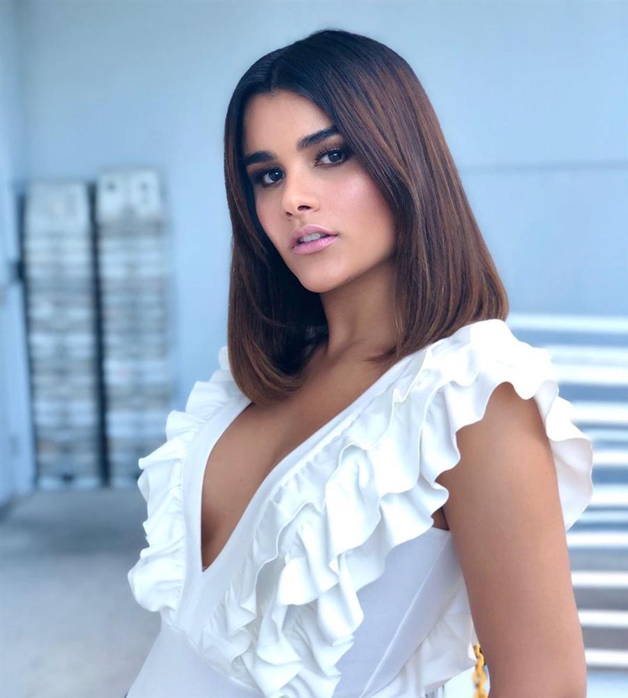 Bản tin Hoa hậu Hoàn vũ 6/11: Bất ngờ để tóc tém, Lệ Hằng đẹp hơn cả HHen Niê?-9