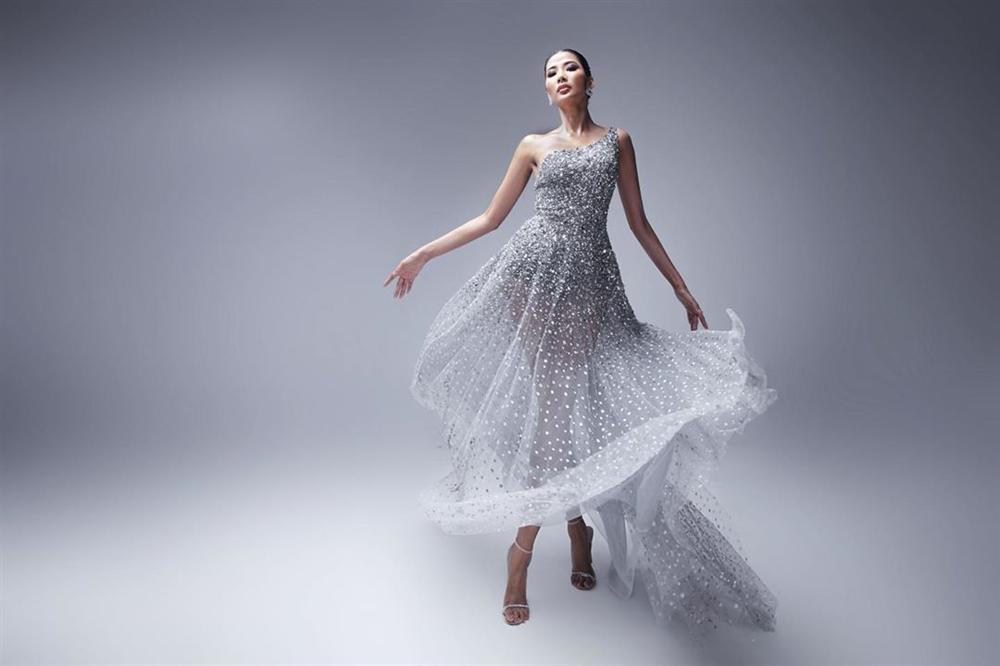 Bản tin Hoa hậu Hoàn vũ 6/11: Bất ngờ để tóc tém, Lệ Hằng đẹp hơn cả HHen Niê?-10