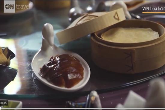 Thưởng thức vịt quay kiểu quý tộc ở nhà hàng Trung Quốc