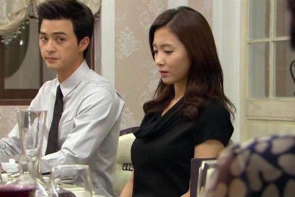 Về ra mắt mẹ bạn trai xồ ra đánh chửi, tôi hoảng loạn tới ngủ còn giật mình thon thót-3