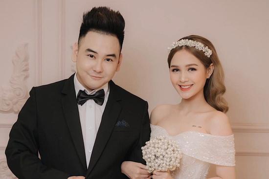 Hé lộ không gian đám hỏi của 'streamer giàu nhất Việt Nam' Xemesis và bạn gái kém 13 tuổi