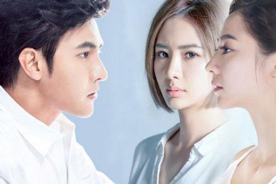 Mời bạn thân tới nhà ngủ cùng với người yêu, nửa đêm cay đắng thấy 2 bóng người ôm ấp