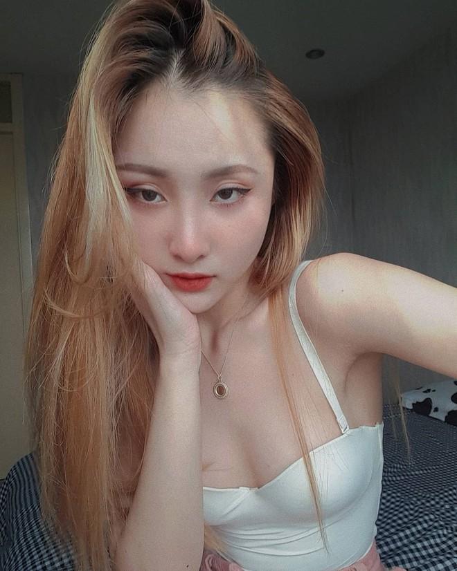 Danh tính không phải dạng vừa của dàn gái xinh bê tráp trong đám hỏi của Đông Nhi và Ông Cao Thắng-4