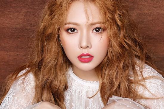 Tử vi thứ Bảy ngày 9/11/2019 của 12 con giáp: Tý hạnh phúc viên mãn, Mão đối mặt chia ly