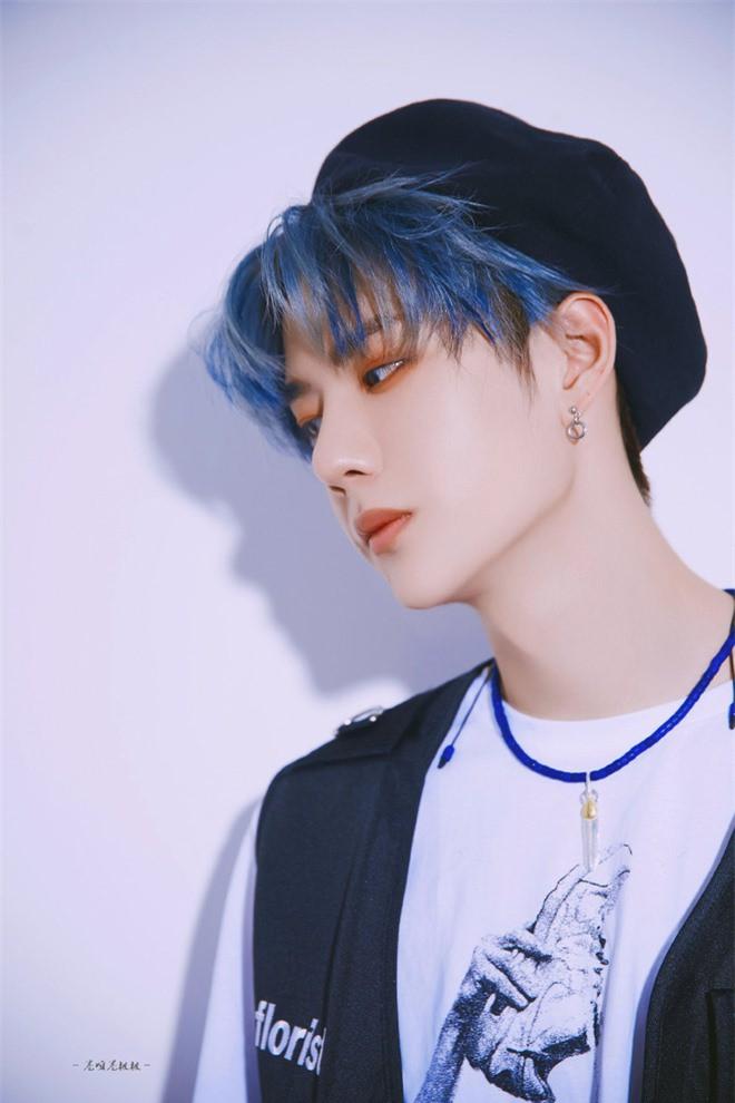 Fan phát hiện Tiêu Chiến và Vương Nhất Bác nhiều lần mặc đụng hàng-7