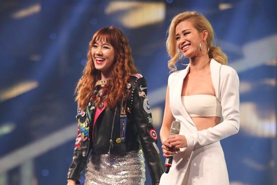 Hari Won đọc rap, biểu diễn ca khúc hit cùng Đông Nhi