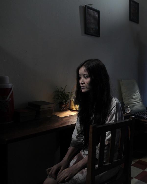 GÓC ĐÀO MỘ: Trước khi làm cô dâu xinh đẹp, Đông Nhi từng là ma nữ ám ảnh Ông Cao Thắng-5