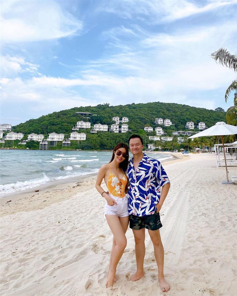 Sau một lần rạn nứt, mối quan hệ của Diễm My 9X và người tình Việt kiều hiện như thế nào?-1