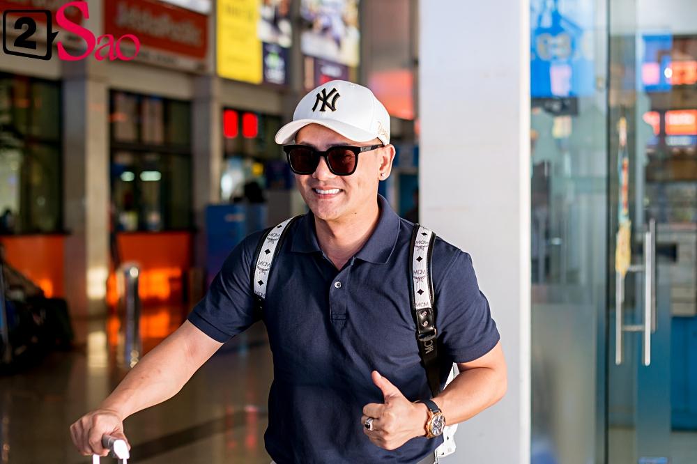 Dàn sao Việt đổ bộ sân bay đi đám cưới Đông Nhi: Diệu Nhi khoe quà, Nhã Phương lẻ bóng-15