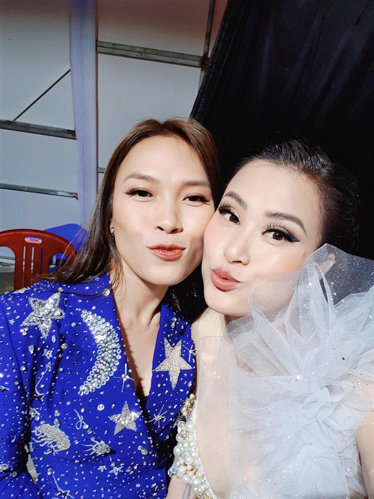 Chị đại Mỹ Tâm không thể dự đám cưới thế kỷ của fan cứng Đông Nhi-3