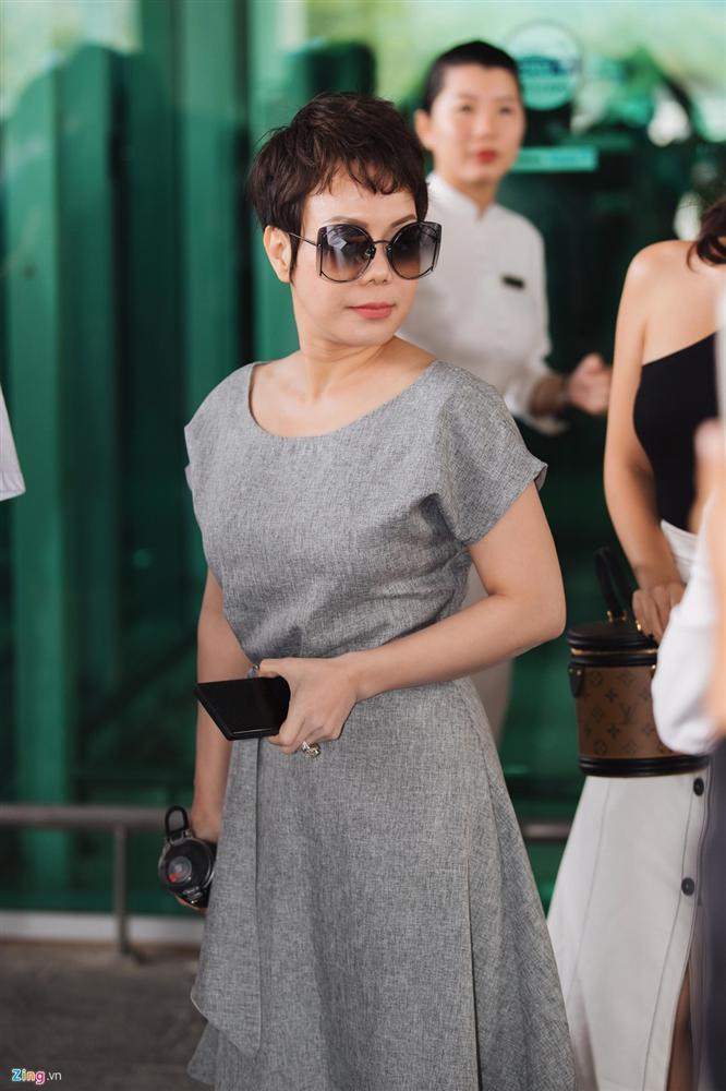 Khổng Tú Quỳnh chạm mặt Ngô Kiến Huy khi tới lễ cưới Đông Nhi-9