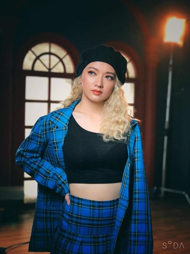 Cùng sang Mỹ, Xuân Mai sinh 3 con ở tuổi 23, bé Xuân Nghi thì sao?-15