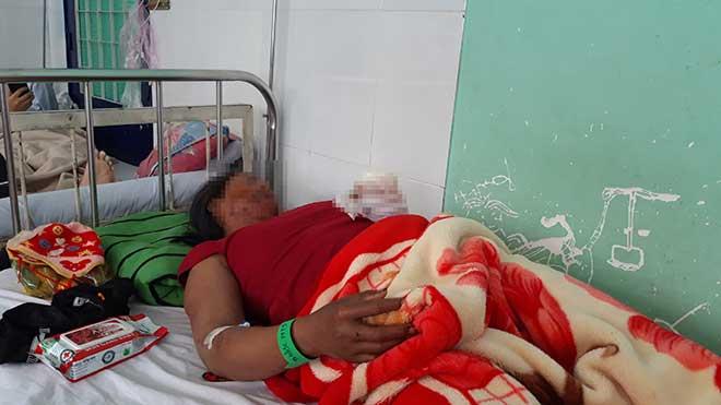 Nổ đầu đạn 9 người bị thương ở Kon Tum: Phút kinh hoàng của người mẹ mò mẫm cứu con trong đống đổ nát-3