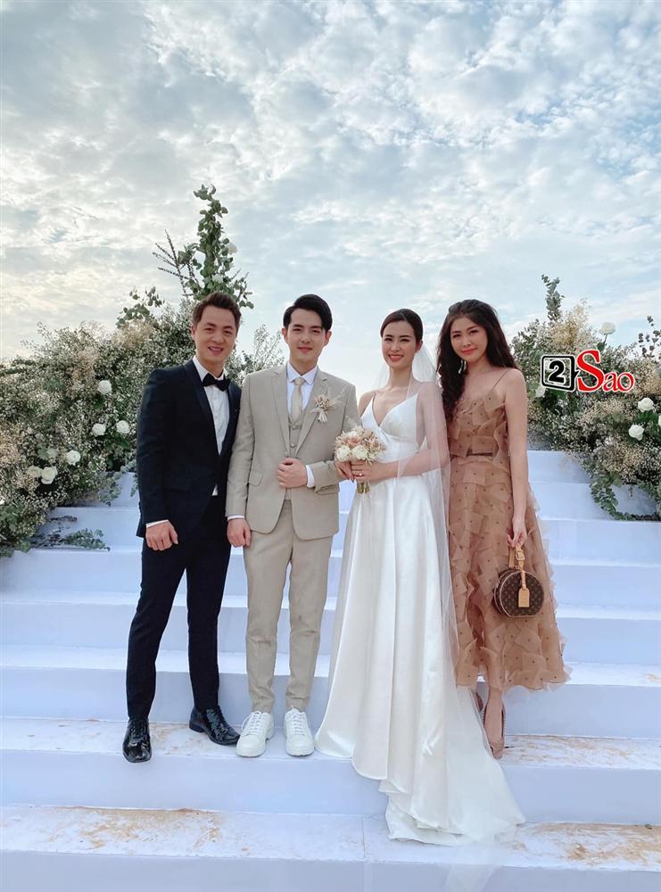 Vợ chồng Đăng Khôi - Thủy Anh tới chung vui-1