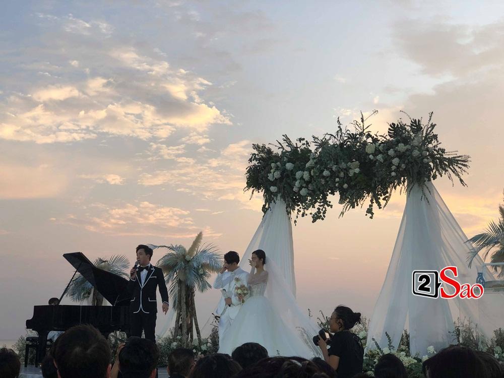 Đông Nhi - Ông Cao Thắng bật khóc khi nói về 10 năm bên nhau-2