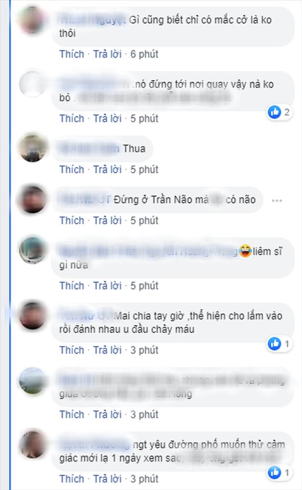 Đang đi, đôi nam nữ chợt dừng xe hôn nhau như đóng phim nóng giữa đường ở Sài Gòn-7