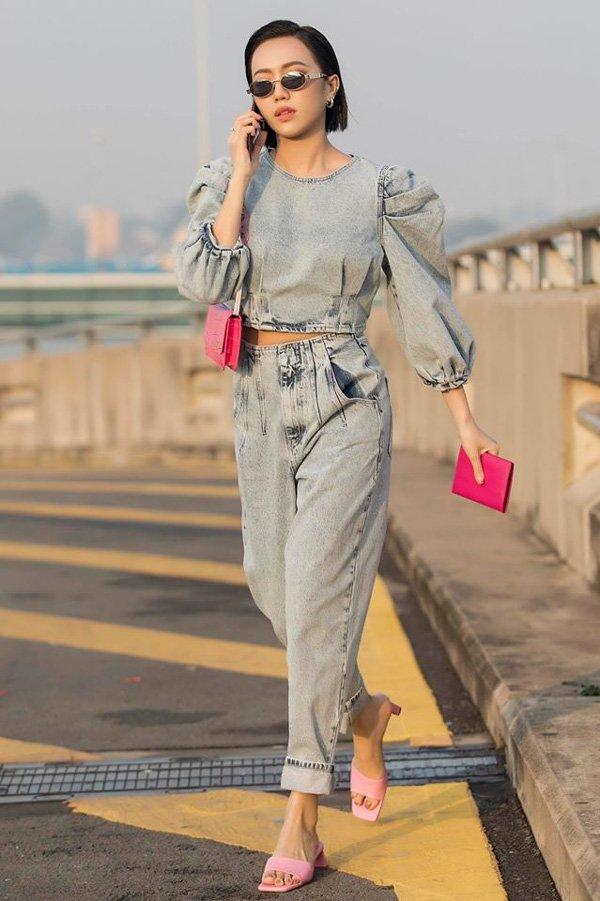 Đi ăn đám cưới Đông Nhi, Phạm Quỳnh Anh và Diệu Nhi diện đồ đôi đầy tình tứ-11