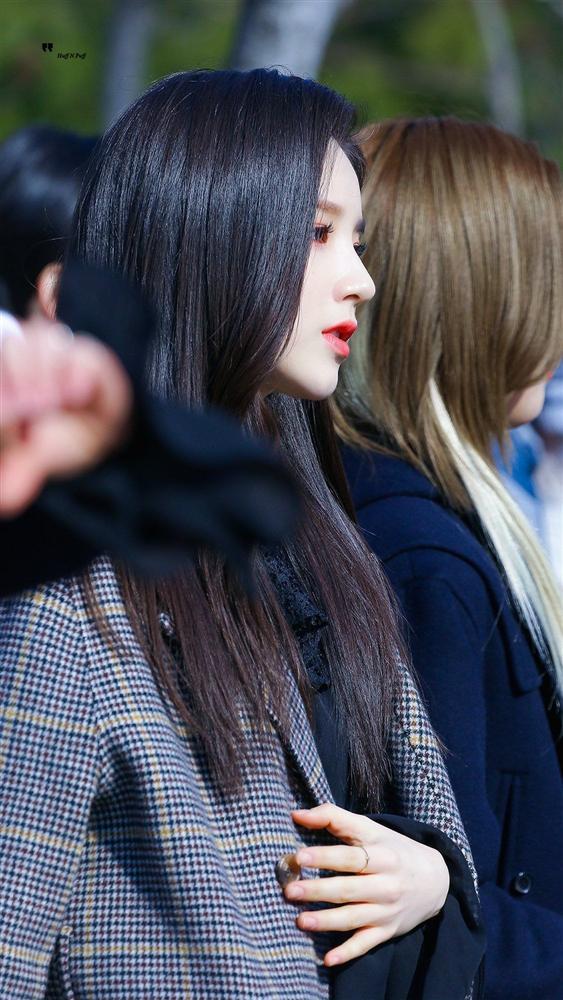 Những nữ thần tượng Hàn sở hữu góc mặt nghiêng xuất sắc nhất qua các thế hệ-20