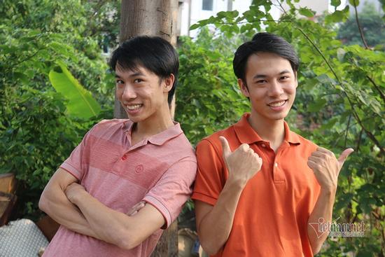 1977 Vlog: Bố từng khuyên đi làm xe ôm công nghệ