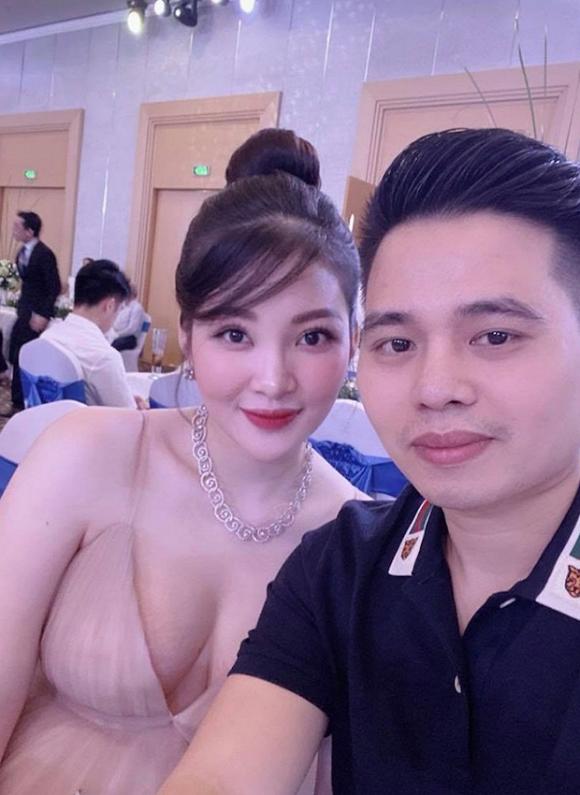 Ngoại hình của cô dâu Nam Định thay đổi khó tin sau gần 1 năm gây bão với đám cưới ngập vàng-4