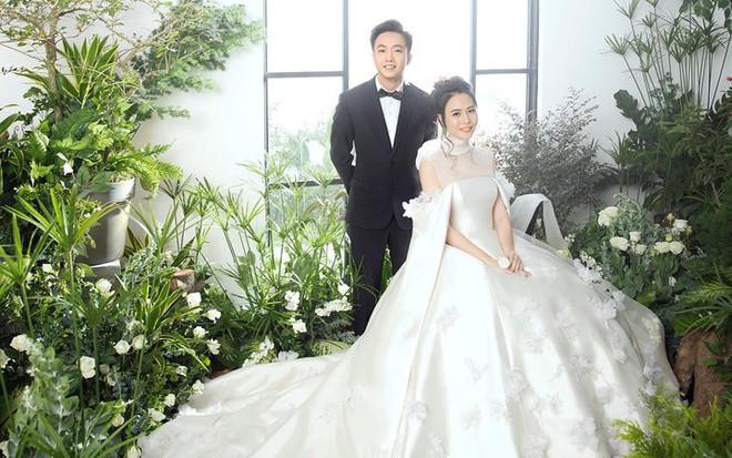 Hai lễ cưới xa hoa bậc nhất showbiz Việt năm 2019-1