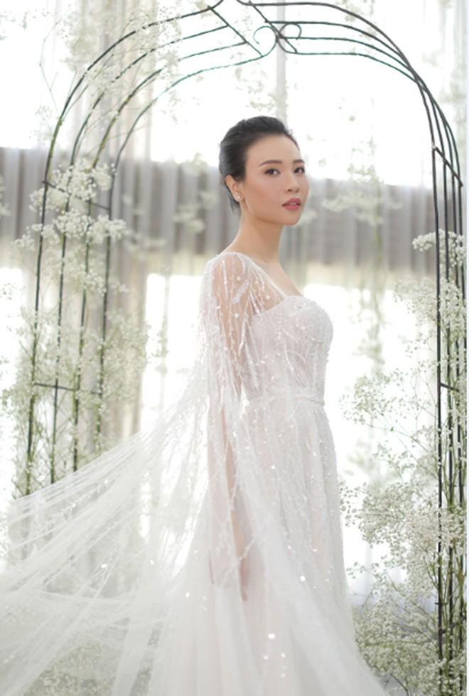 Hai lễ cưới xa hoa bậc nhất showbiz Việt năm 2019-5