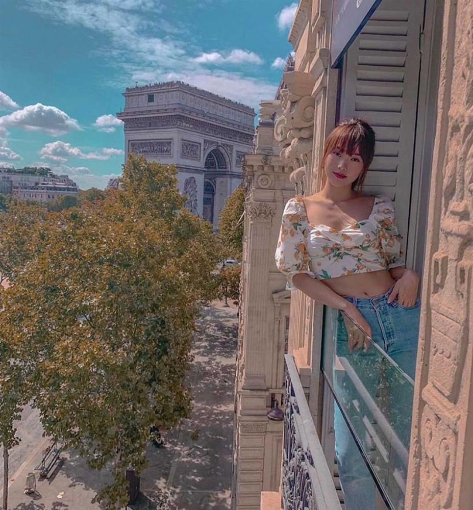 Nữ hoàng croptop của Vbiz gọi tên các mỹ nhân sexy: dù Đông hay Hè đều chăm diện-2