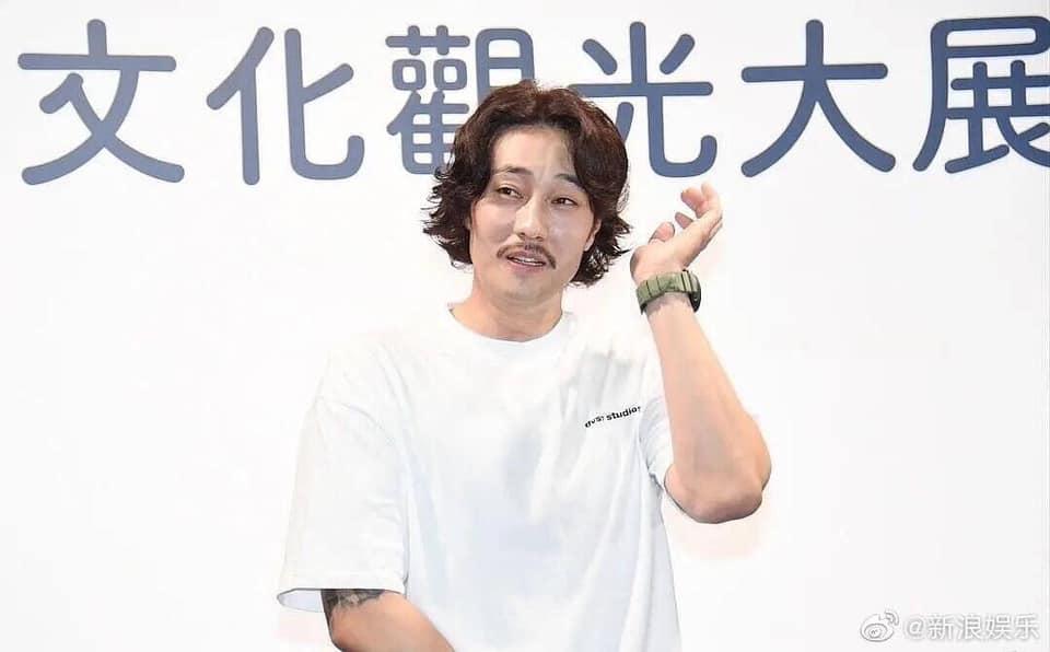 Nam thần Giày thủy tinh So Ji Sub khiến khán giả giật mình với hình ảnh tăng cân, xuống sắc không ngờ-6