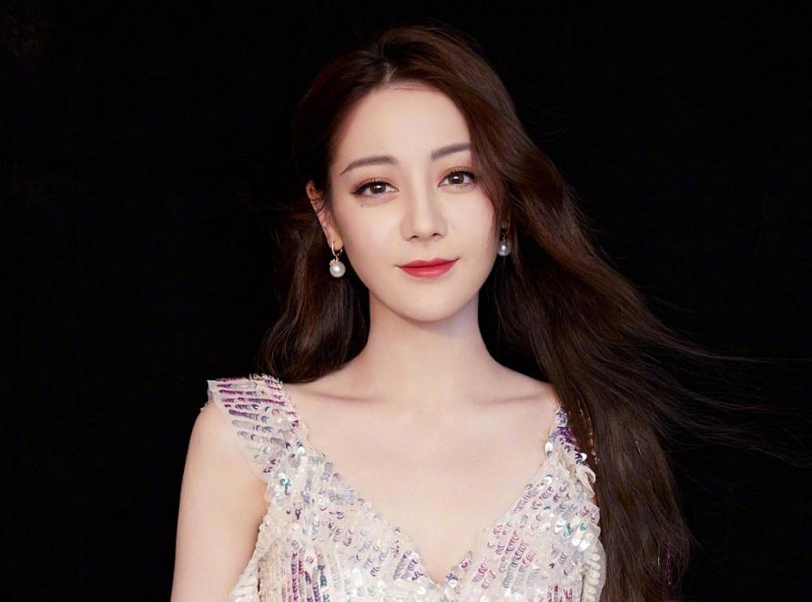 Chế độ ăn uống giúp mỹ nhân Tân Cương Địch Lệ Nhiệt Ba giữ gìn dáng ngọc-1