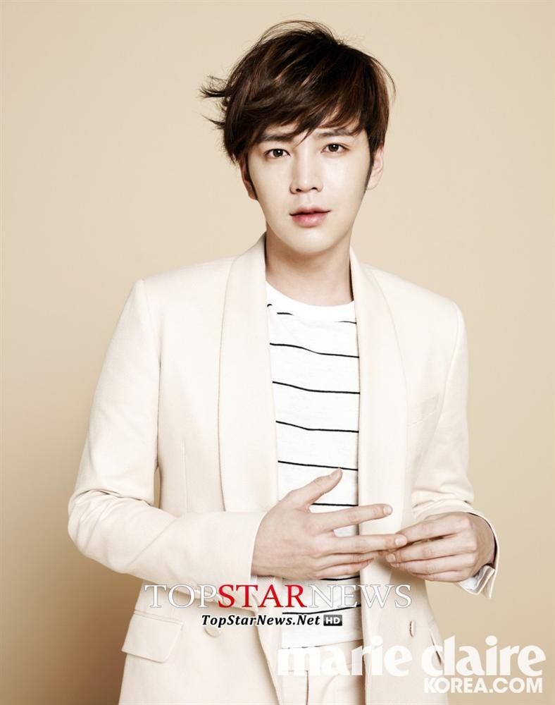 Những mỹ nam Hàn phát tướng, tóc dài thượt khiến người hâm mộ hết hồn-1