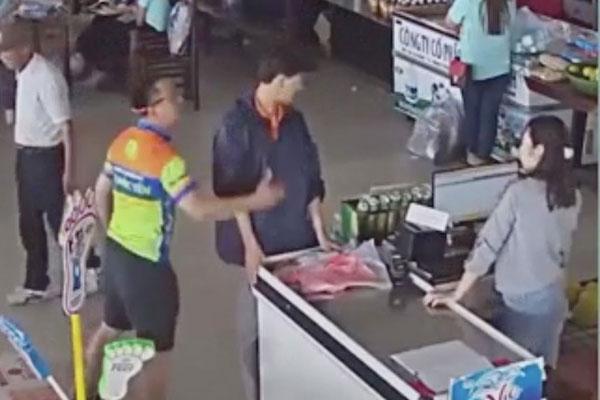 Không chấp nhận hành động côn đồ của thượng úy Việt-1