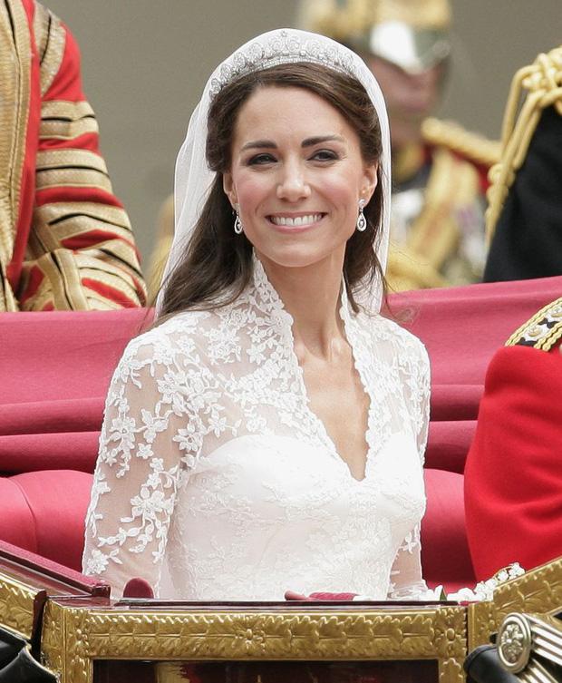 Bảo Thy tung ảnh cưới đẹp ngất ngây, mặc thiết kế cô dâu tương tự Công nương Kate Middleton-9