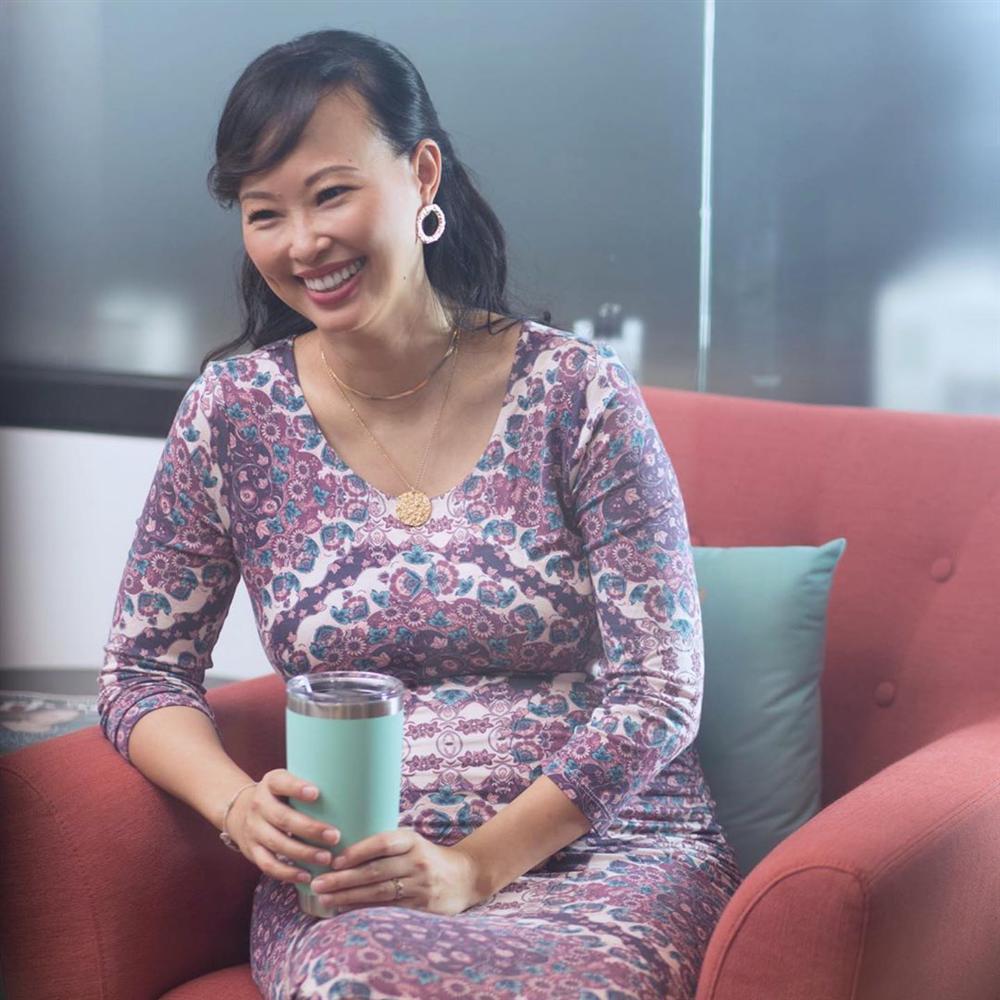 Mang thai ở tuổi 42, Shark Linh - Thương Vụ Bạc Tỷ làm ai cũng gato với bí quyết mẹ khỏe con khỏe-3