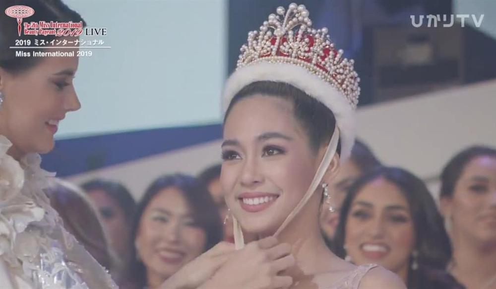 Tường San trượt top 5 gây tiếc nuối, Thái Lan đăng quang Miss International 2019-17